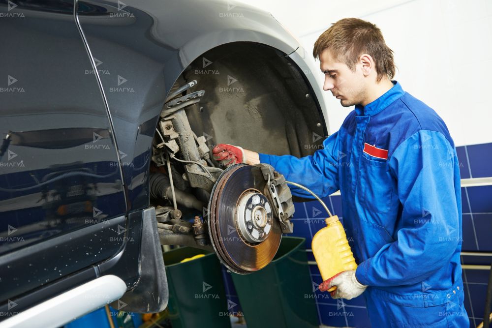 Прокачка тормозов Porsche Boxster в Волгограде