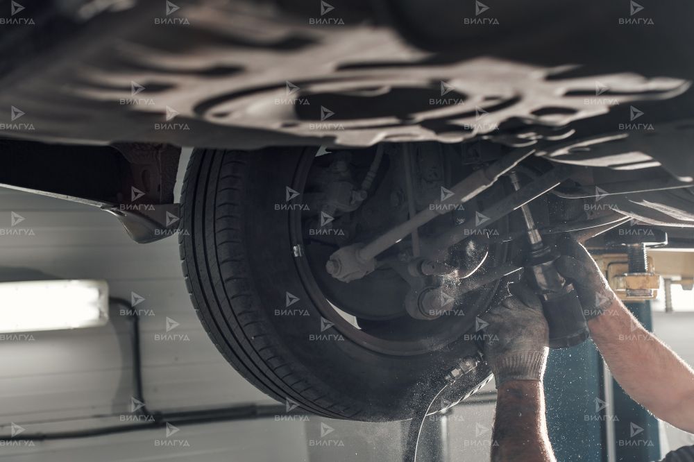Ремонт и замена вакуумного усилителя тормозов Acura TSX в Волгограде