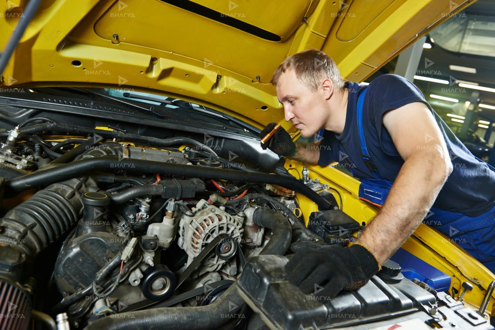 Замер компрессии дизельного двигателя Audi A8 в Волгограде
