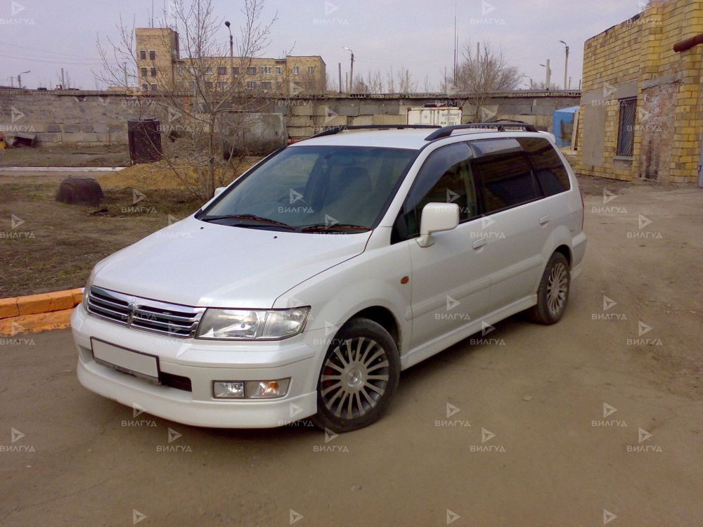 Замена тормозных дисков Mitsubishi Chariot в Волгограде