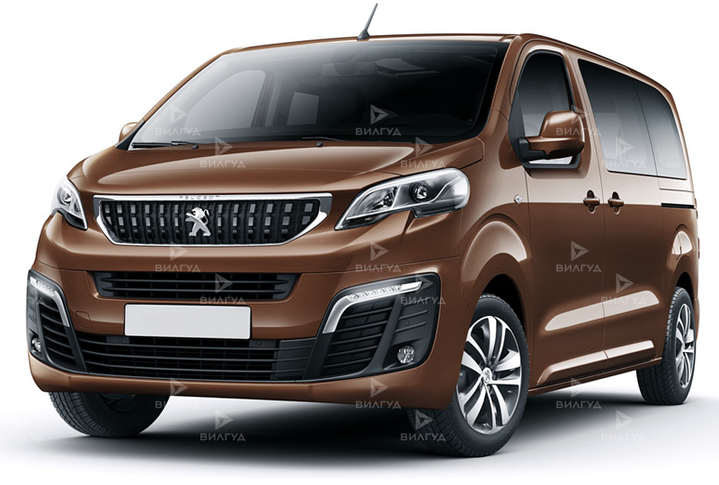 Замена датчика заднего хода Peugeot Traveller в Волгограде